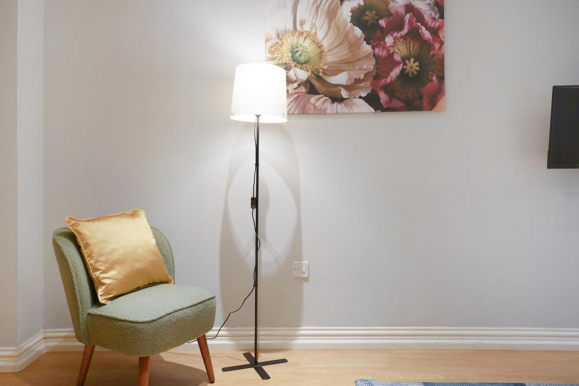 Comfortable Stylish Townhouse In Ashford Sleeps 5 Netflix 2 Parking Spaces Perfect For Contractors And Families Zewnętrze zdjęcie