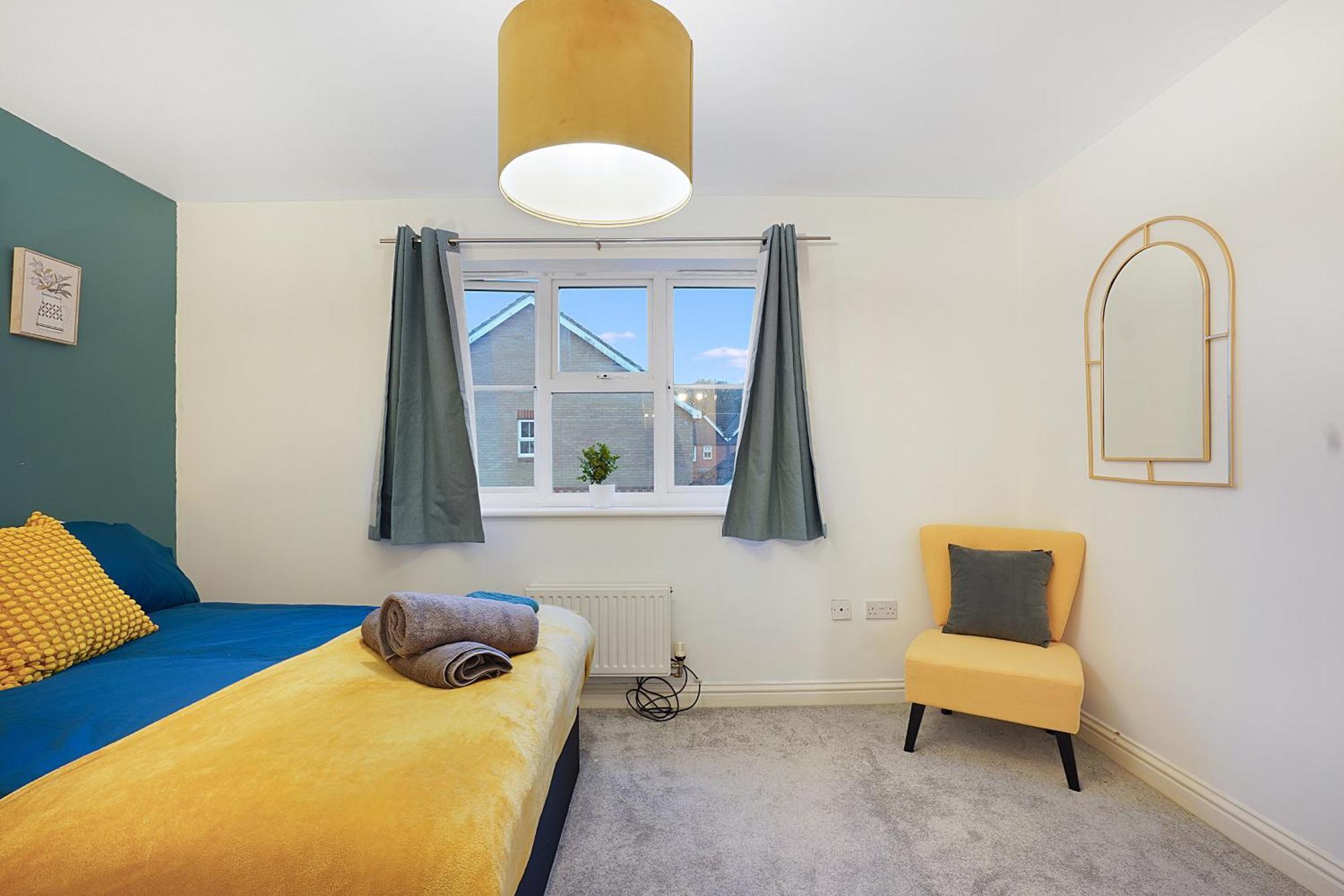 Comfortable Stylish Townhouse In Ashford Sleeps 5 Netflix 2 Parking Spaces Perfect For Contractors And Families Zewnętrze zdjęcie